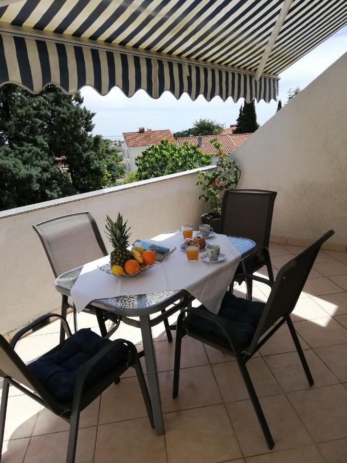 Apartment Marija Krk Town Exterior foto